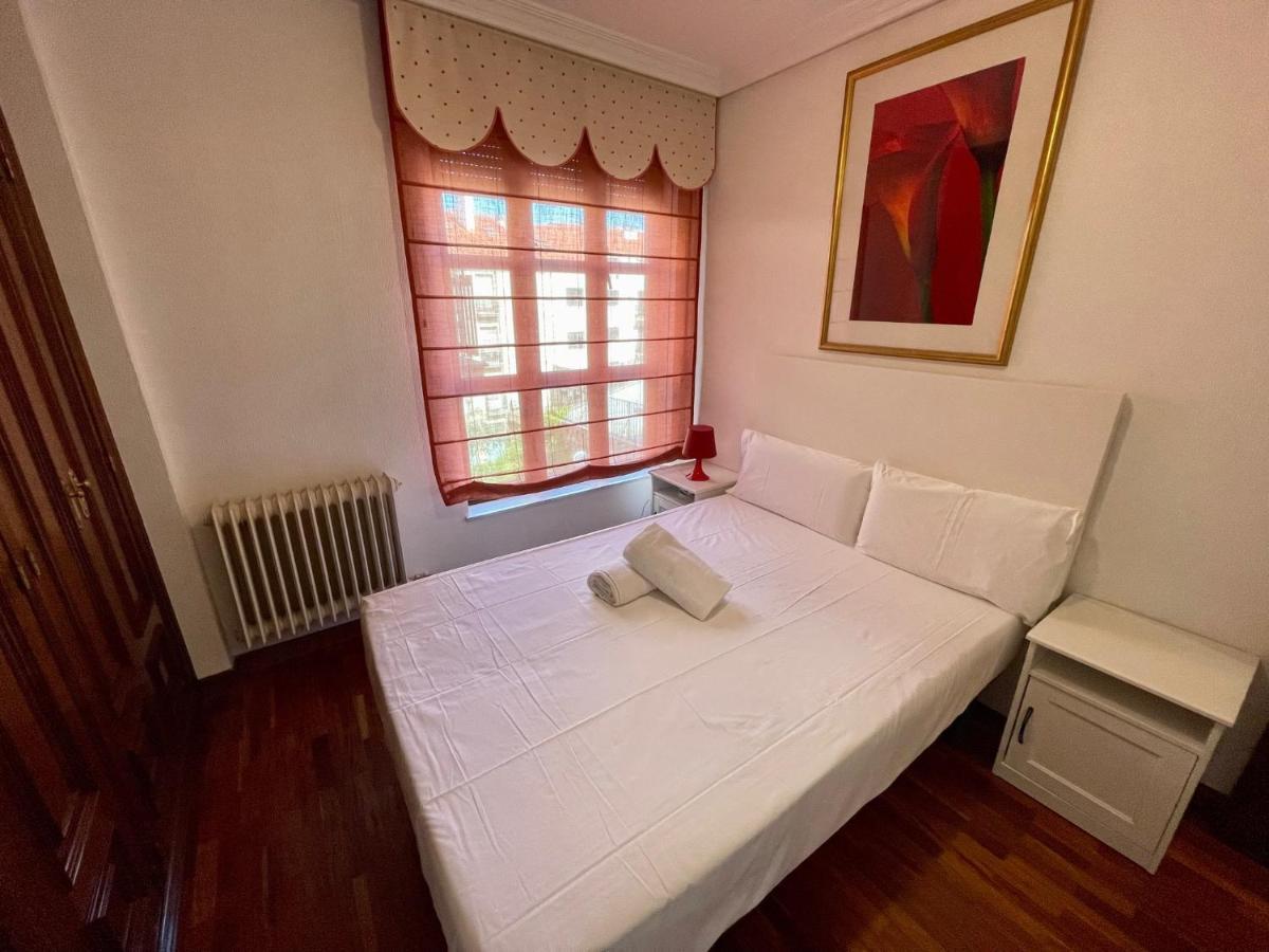 Apartamento Reyes De Espana / Free Parking & Wi Fi Salamanca Eksteriør bilde