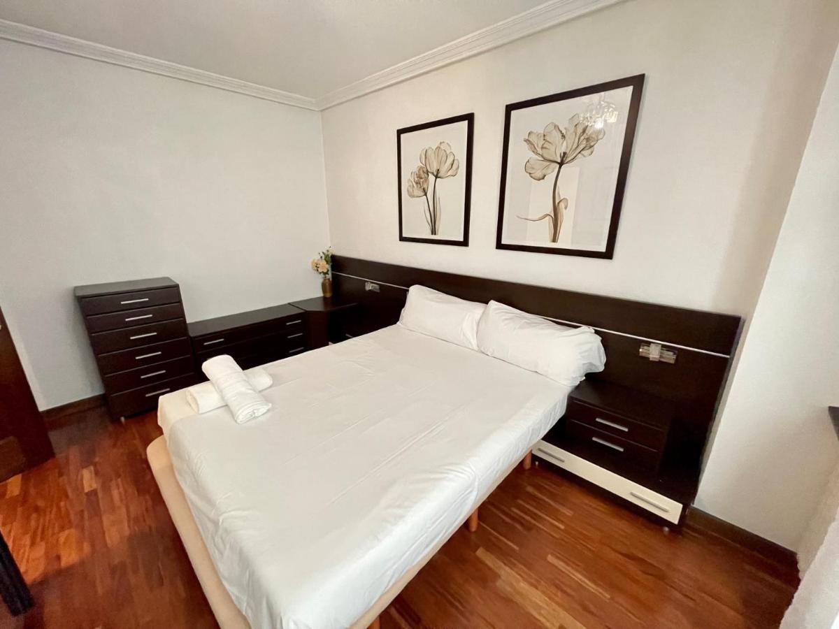 Apartamento Reyes De Espana / Free Parking & Wi Fi Salamanca Eksteriør bilde